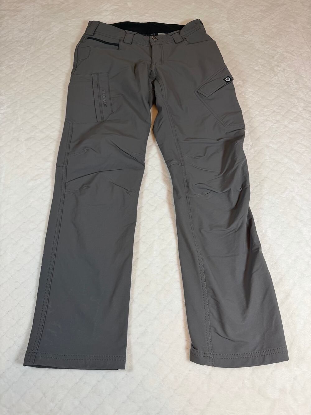 TRUEWERK Womens T2 WerkPant in deep grey Excellent condition size 6